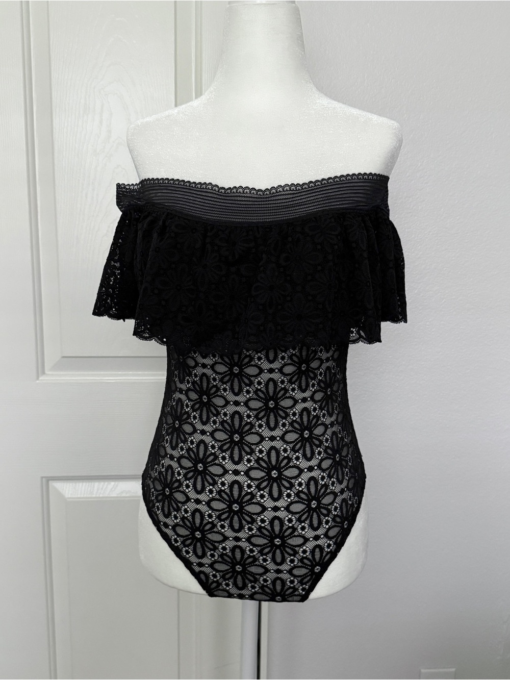 Victoria's Secret Black Off-Shoulder Floral Lace Bodysuit